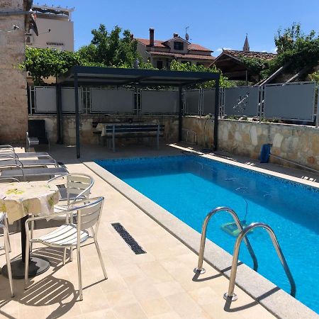 Villa Karina Tar Tar-Vabriga المظهر الخارجي الصورة